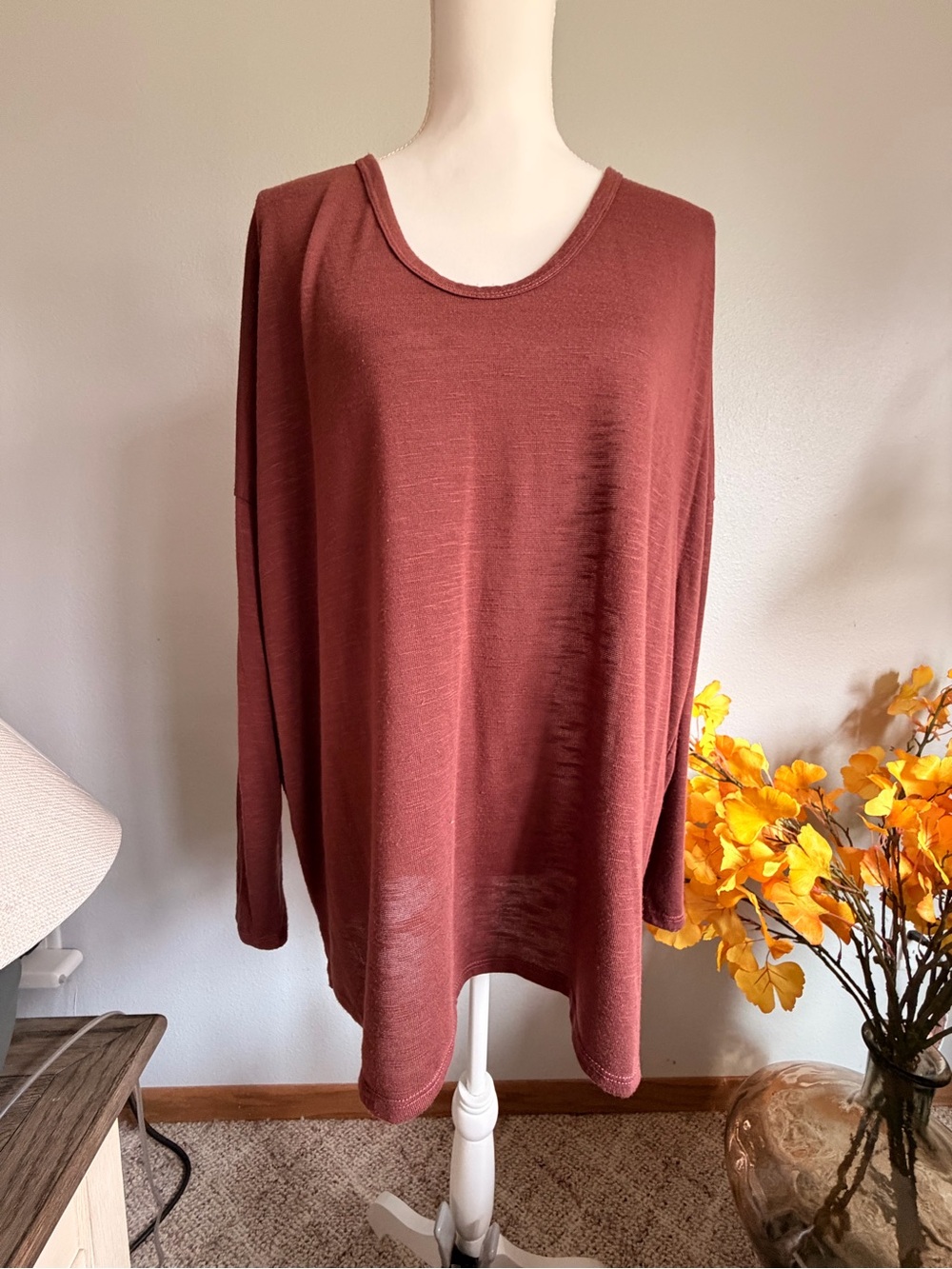 Relaxed Long Sleeve Women's Top - Rust
